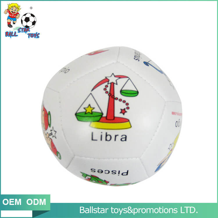 Libra toy football