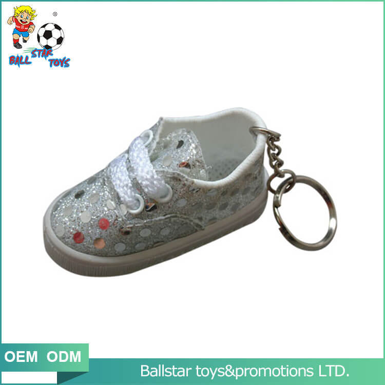 white mini shoe keyring 