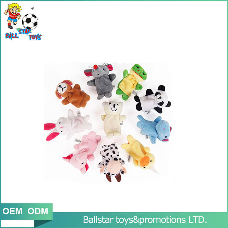 soft a set of animal finger puppets